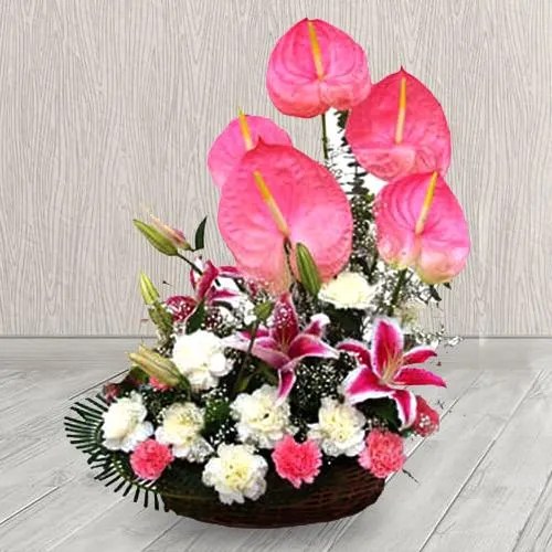 Delicate Arrangement of Pink N White Flowers