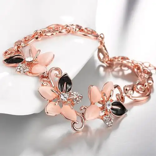 Sophisticated Shine  Stylish Rose Gold Bracelet