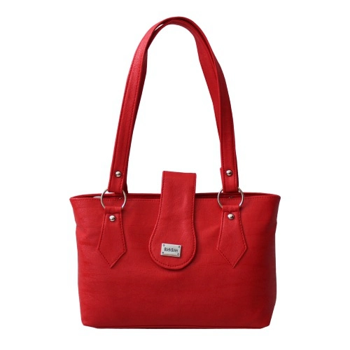 Fabulous Shoulder Bag in Red for Ladies