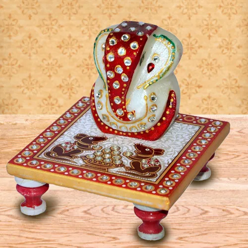 Send marbel designer ganesh with chowki