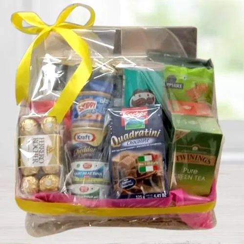 Outstanding Assortments Gift Hamper