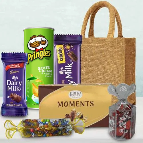 Spectacular Hamper of Delectable Gourmets n Homemade Chocolates