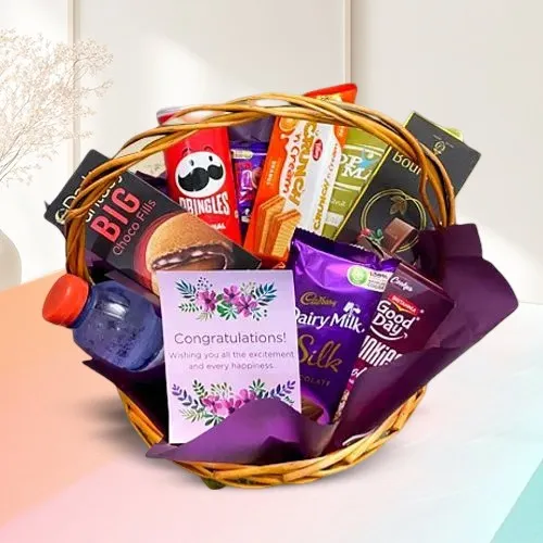 Stunning Gift Basket Assortment of Snacks Items