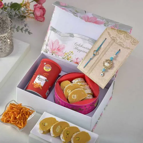 Exquisite Bhaiya Bhabhi Rakhi N Treats Box