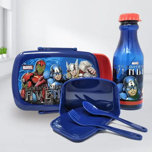 Amusing Marvel Avengers Tiffin Box n Bottle Combo	