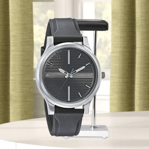 Wonderful Fastrack Fundamentals Analog Unisex Watch